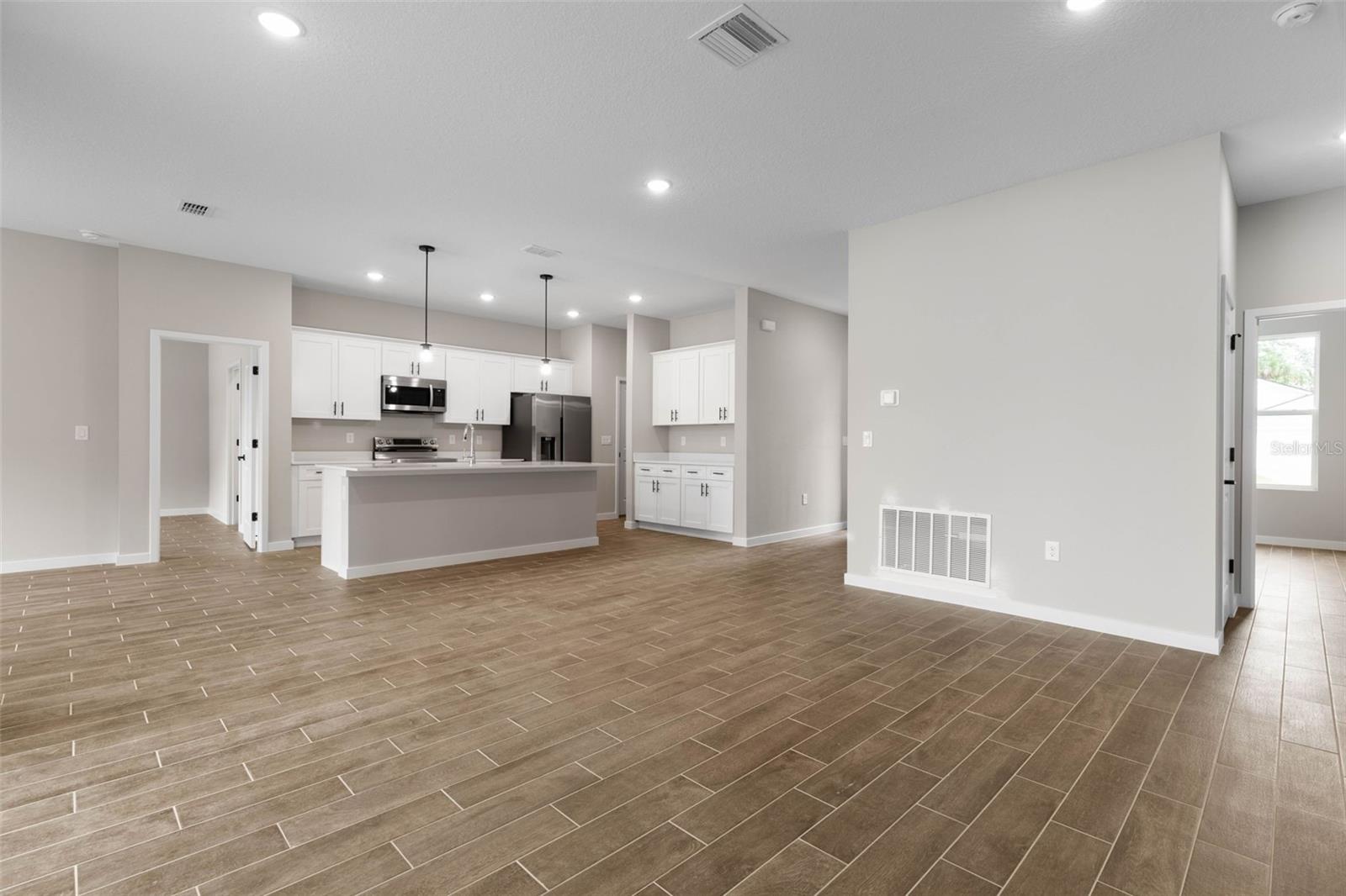 Image 2 of 15 For 48 Rolling Sands Drive