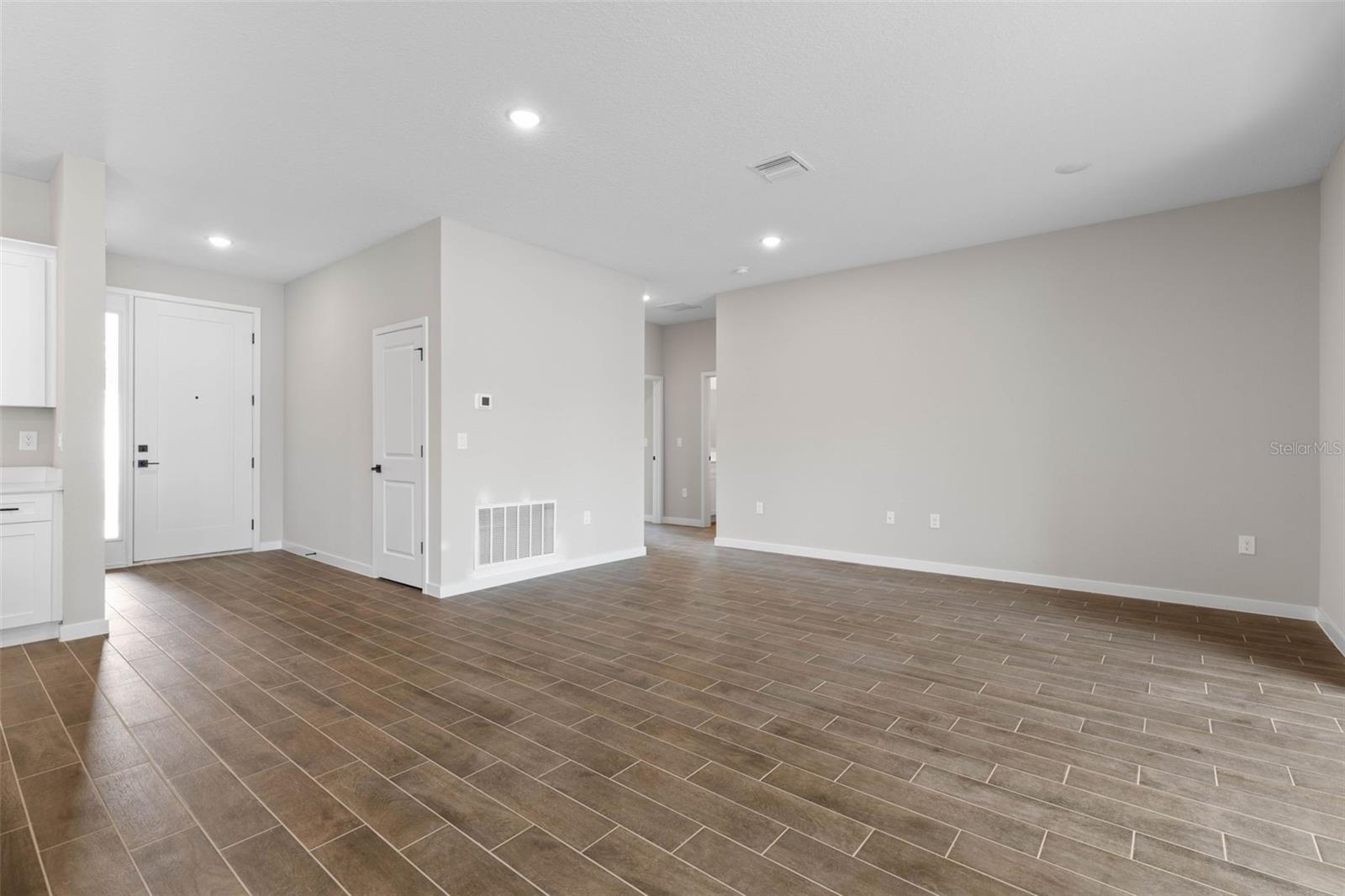 Image 5 of 15 For 48 Rolling Sands Drive