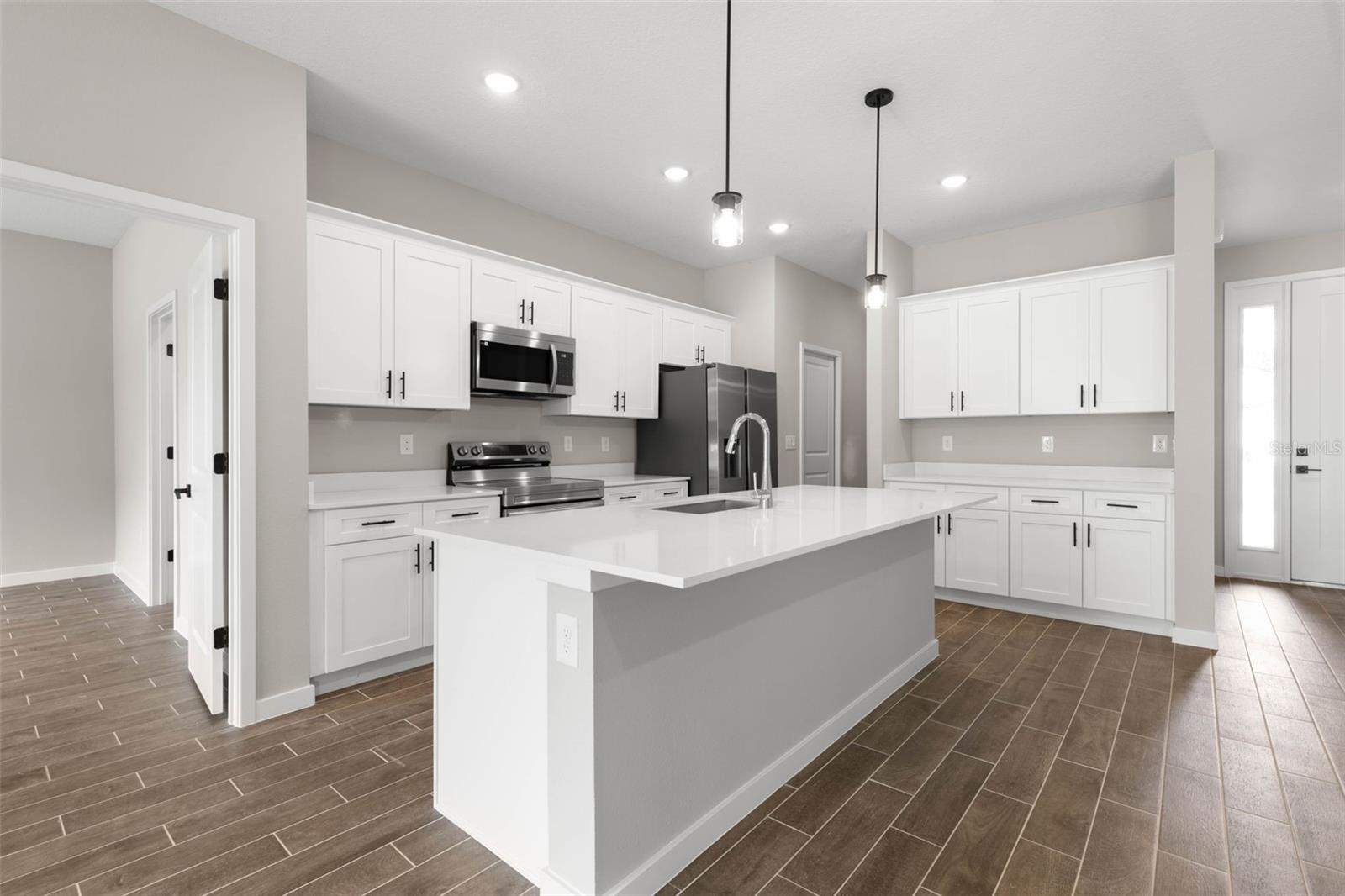 Image 7 of 15 For 48 Rolling Sands Drive