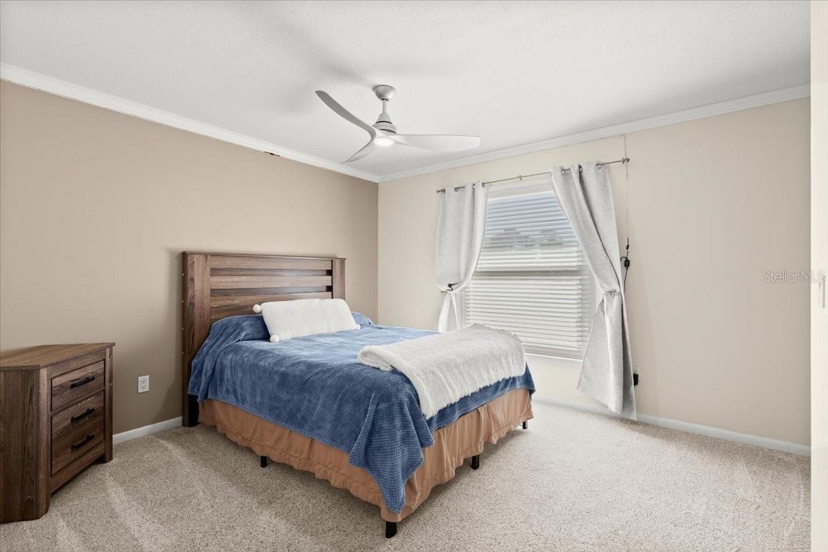 Image 36 of 77 For 2924 River Point Drive