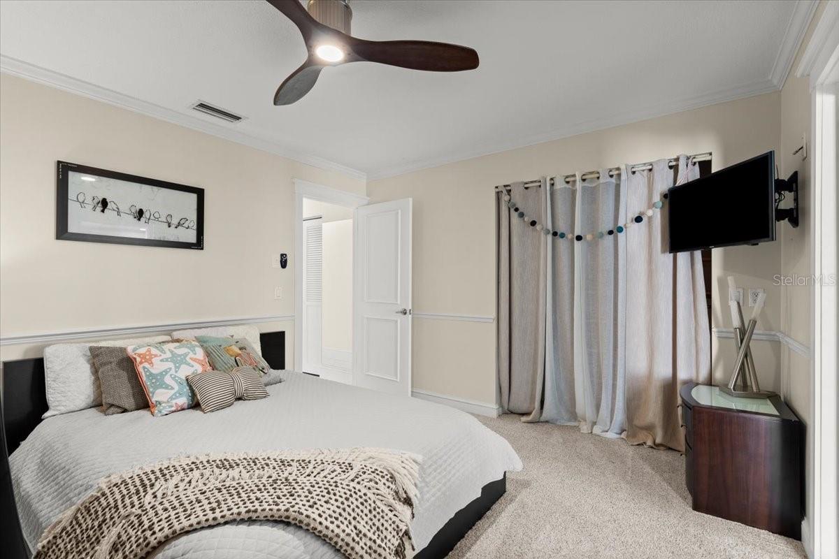 Image 41 of 77 For 2924 River Point Drive