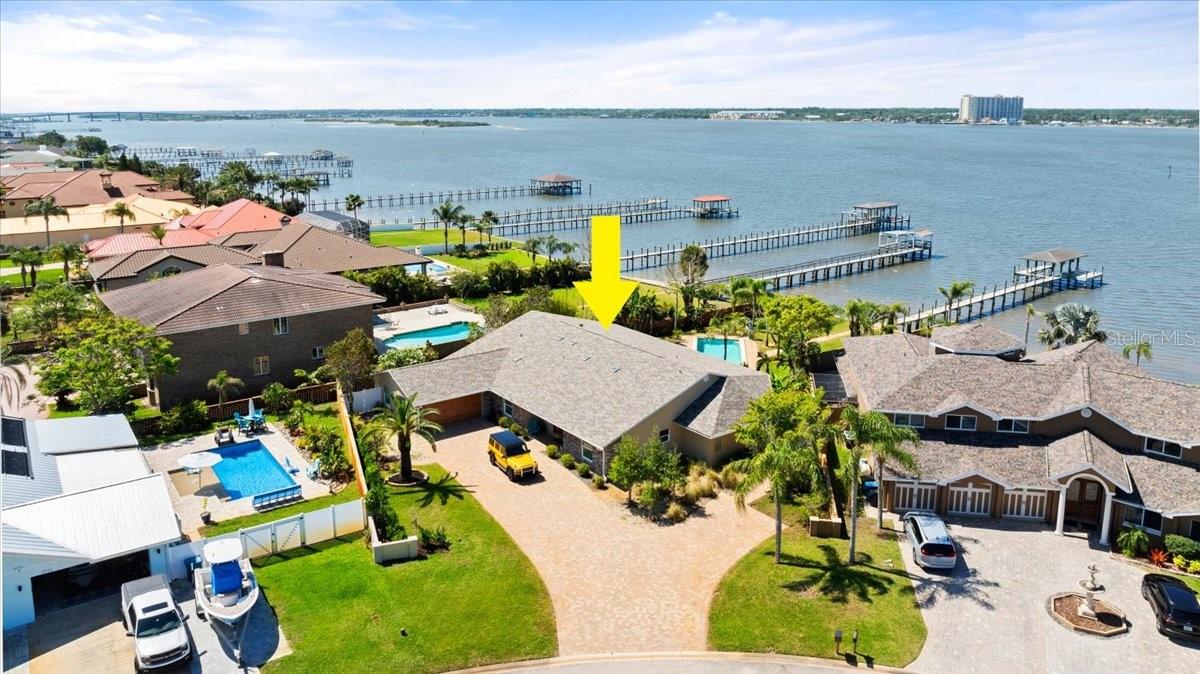 Image 76 of 77 For 2924 River Point Drive