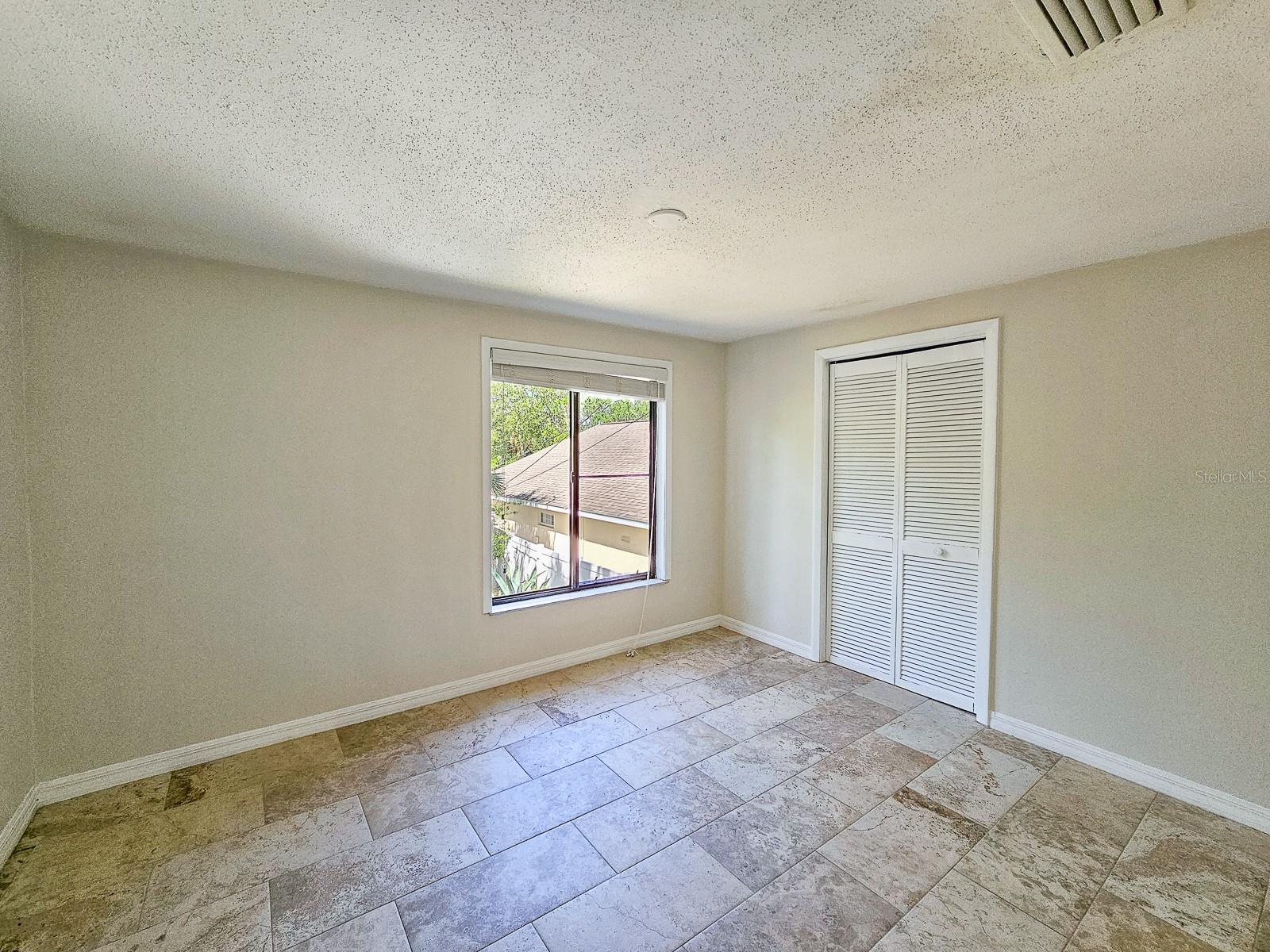 Image 24 of 44 For 1427 Daytona Avenue