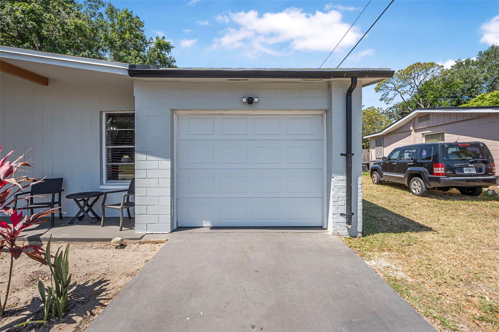 Image 3 of 31 For 1836 Biscayne Avenue