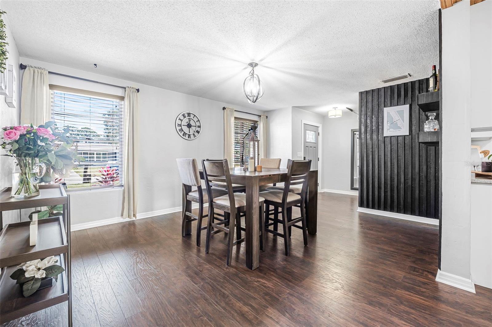Image 6 of 31 For 1836 Biscayne Avenue