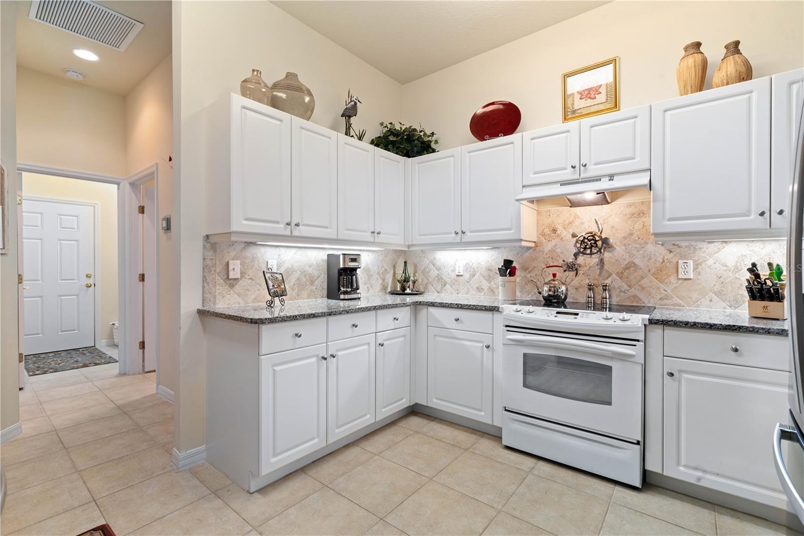 Image 11 of 45 For 1127 Hansberry Court