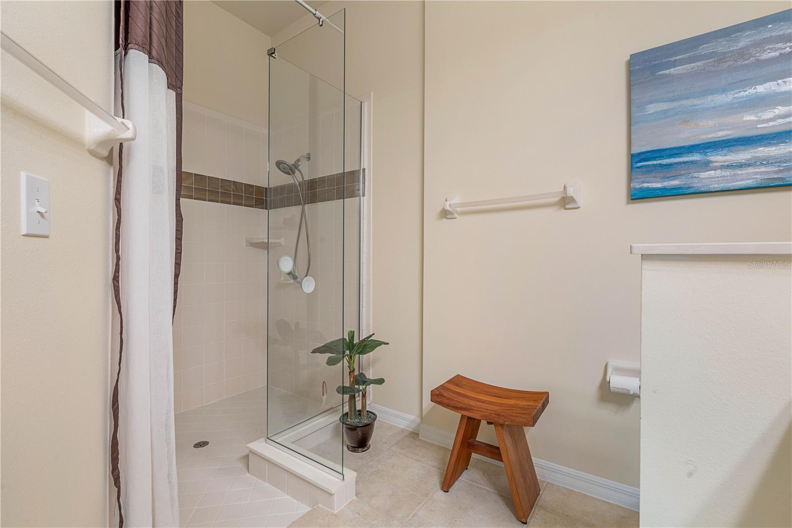 Image 18 of 45 For 1127 Hansberry Court