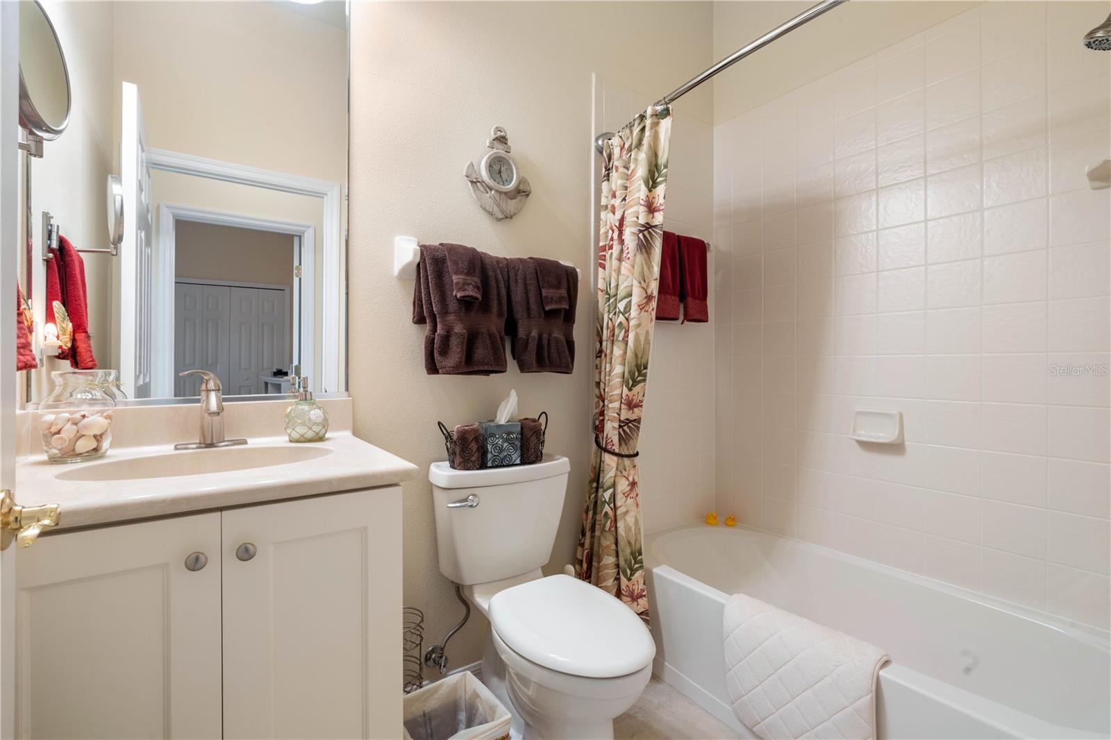 Image 22 of 45 For 1127 Hansberry Court