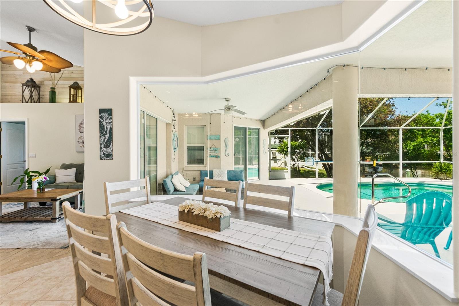 Image 30 of 75 For 13 Crescent Court S