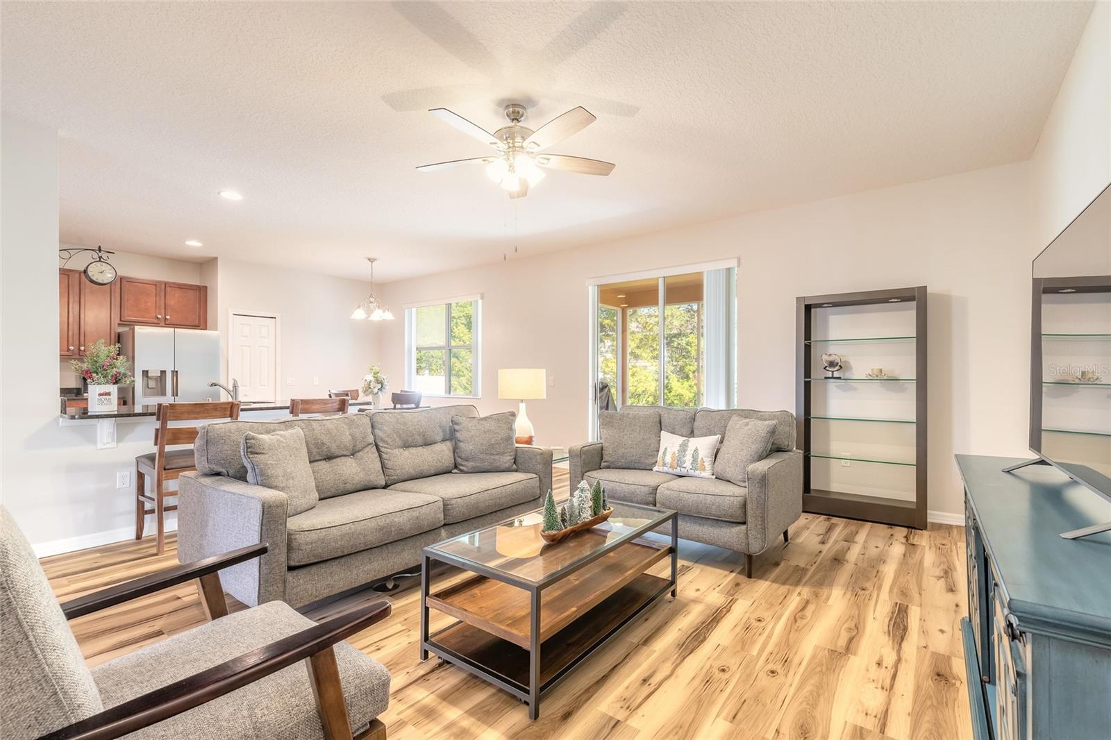 Image 11 of 31 For 517 Elkhorn Fern Lane