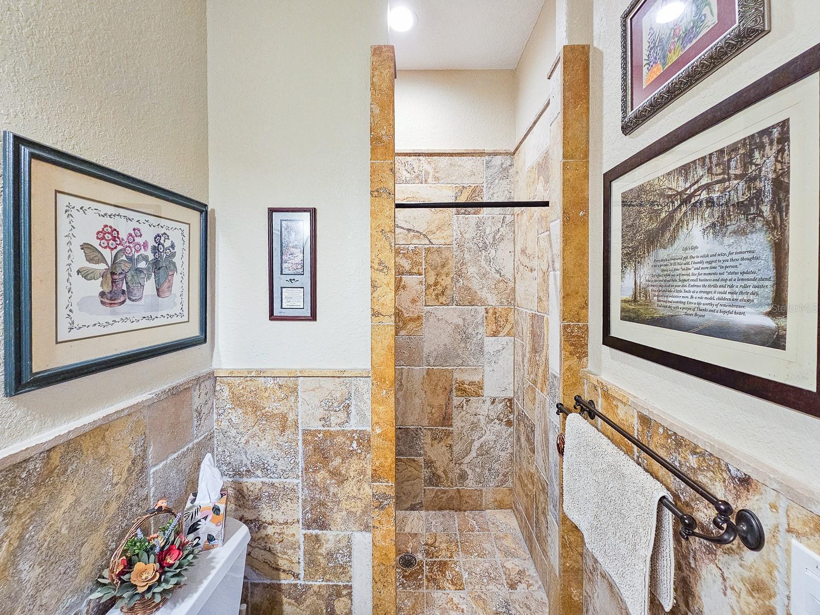 Image 33 of 61 For 2288 Ocean Shore Boulevard
