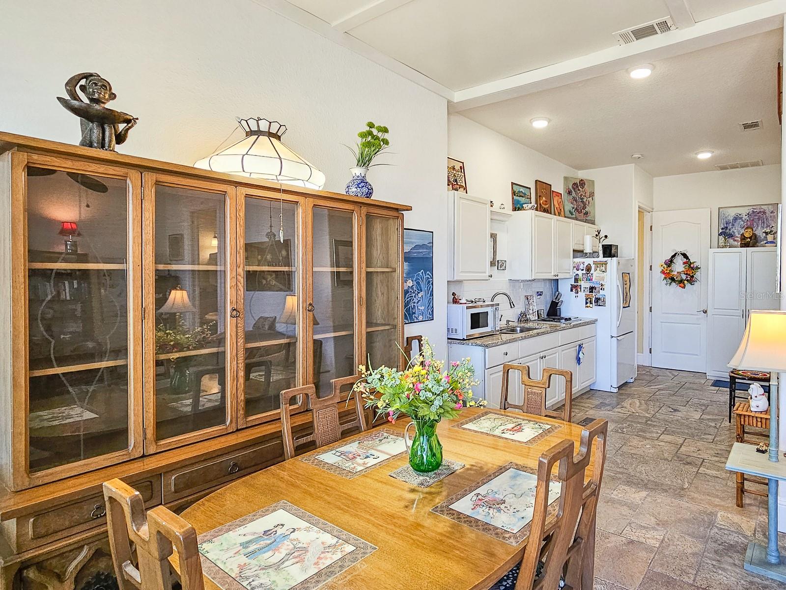 Image 42 of 61 For 2288 Ocean Shore Boulevard