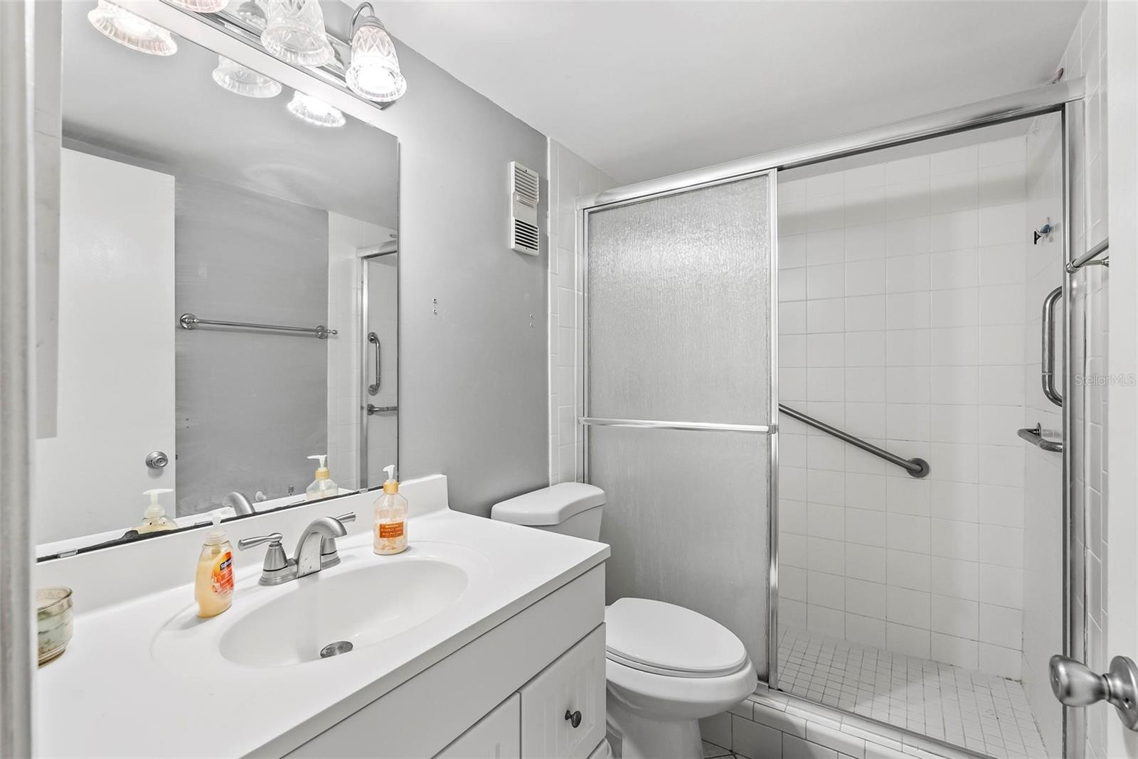 Image 14 of 22 For 1441 Atlantic Avenue 211