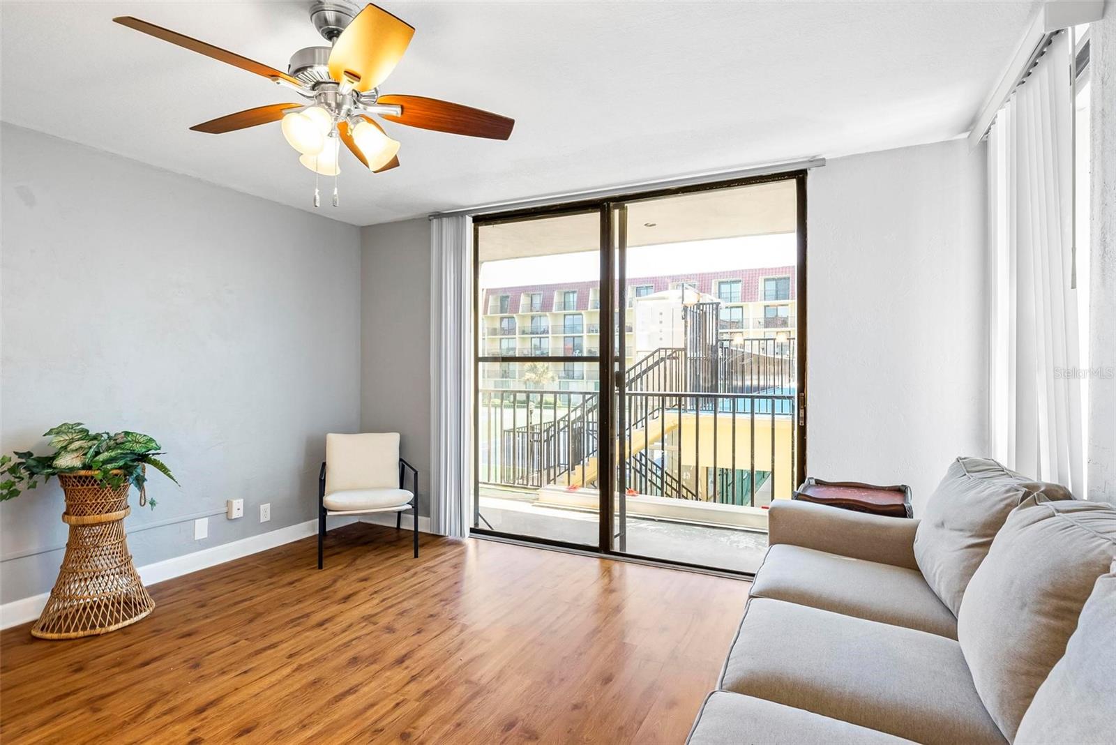 Image 6 of 22 For 1441 Atlantic Avenue 211
