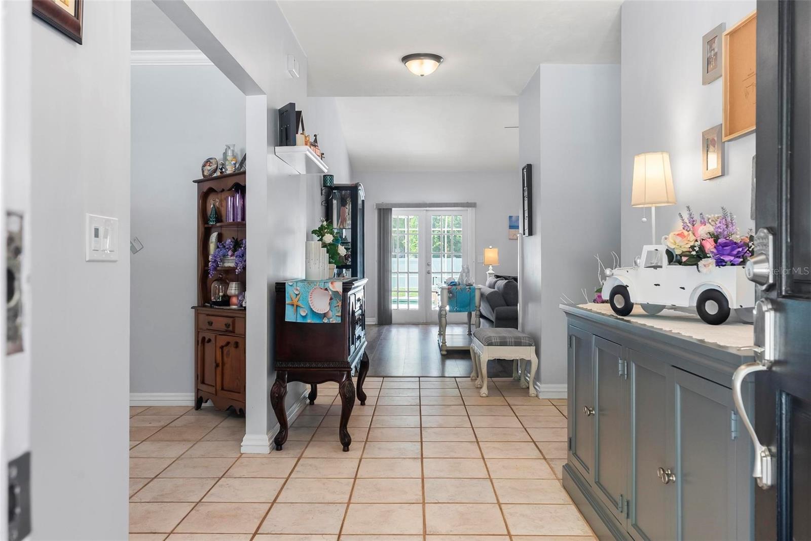 Image 3 of 100 For 27 Winding Creek Way