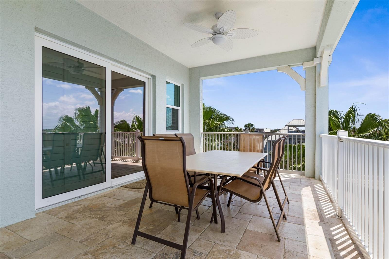 Image 23 of 82 For 1000 Cinnamon Beach Way 941