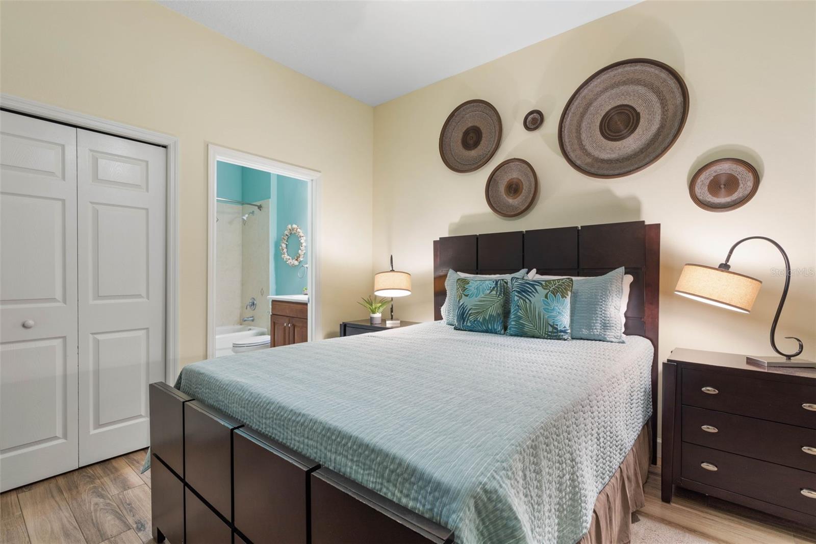 Image 34 of 82 For 1000 Cinnamon Beach Way 941