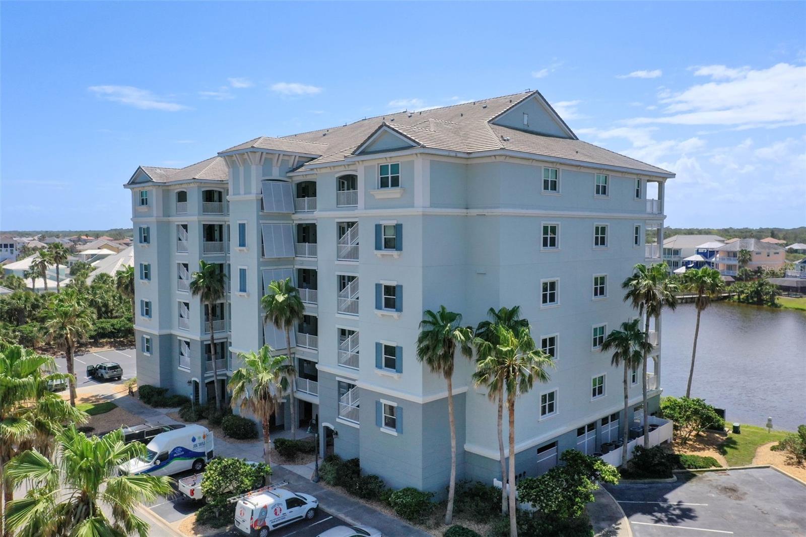 Image 4 of 82 For 1000 Cinnamon Beach Way 941