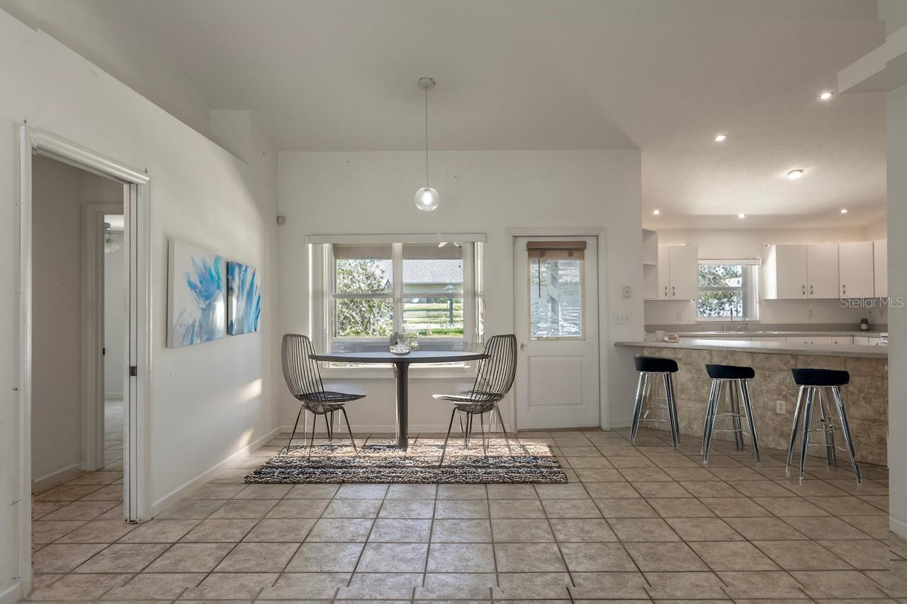 Image 4 of 19 For 21 Utrillo Place