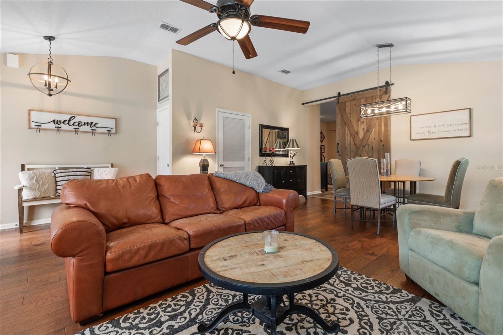 Image 12 of 68 For 88 Arena Lake Drive