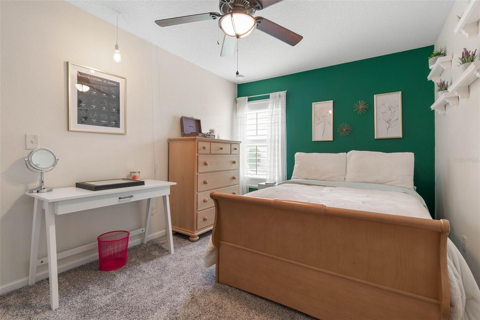 Image 34 of 68 For 88 Arena Lake Drive