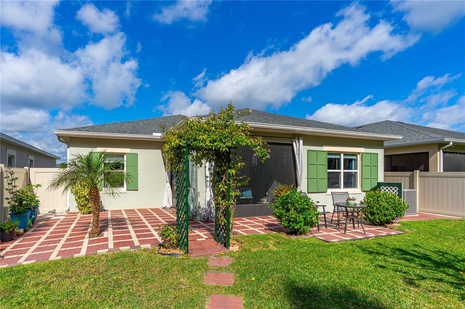 Image 35 of 51 For 5635 Estero Loop