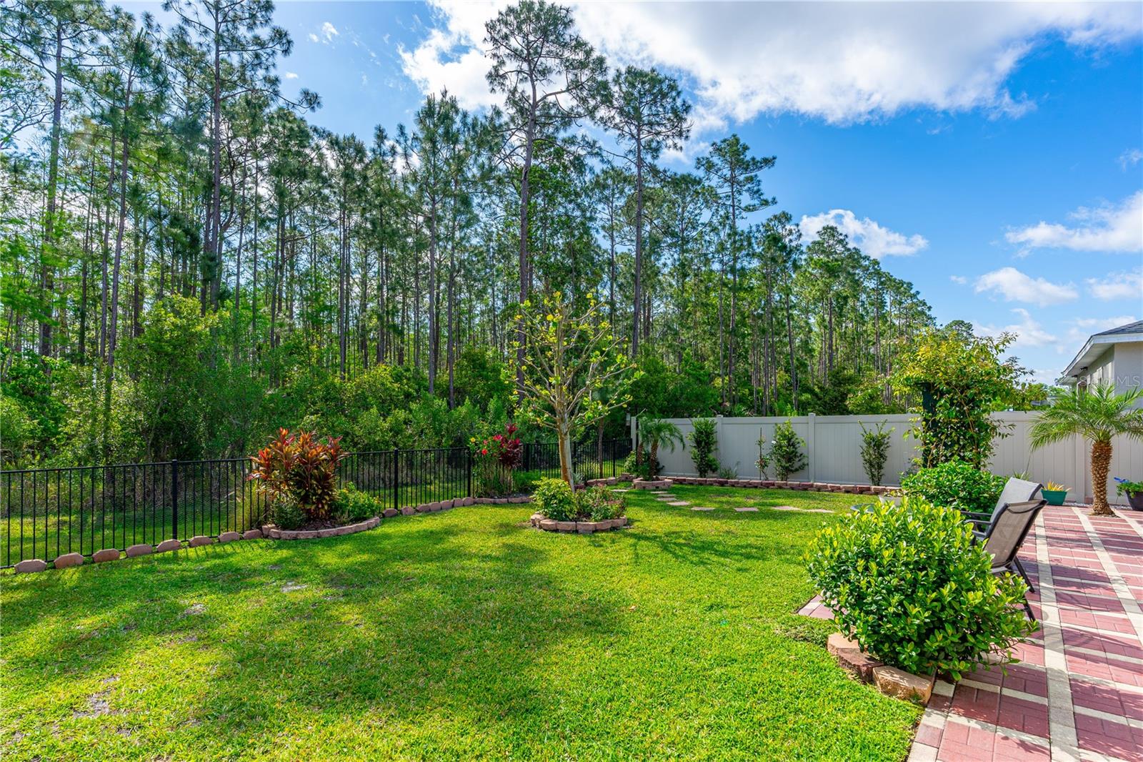 Image 38 of 51 For 5635 Estero Loop