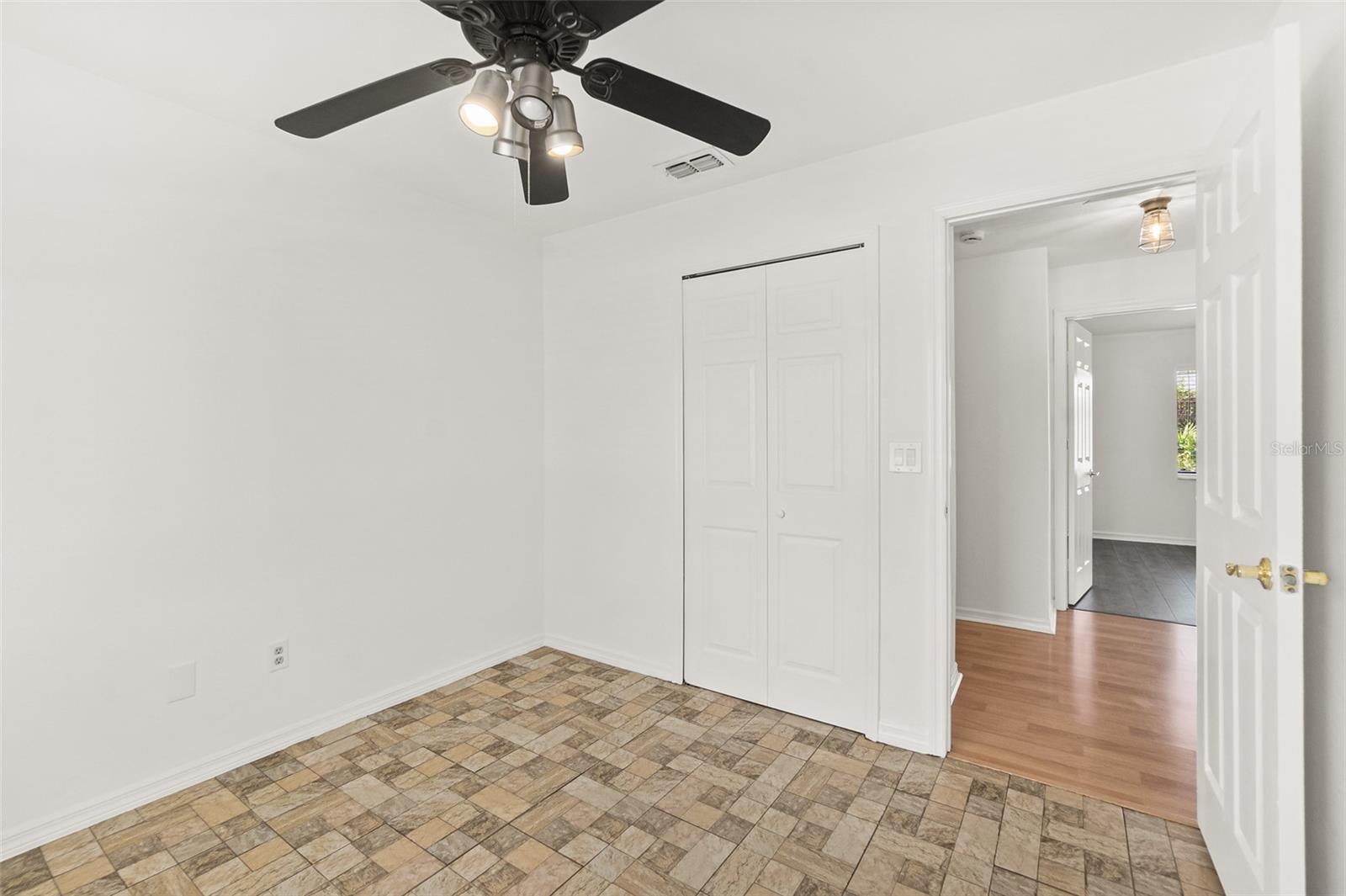 Image 15 of 39 For 1197 Stillwood Court