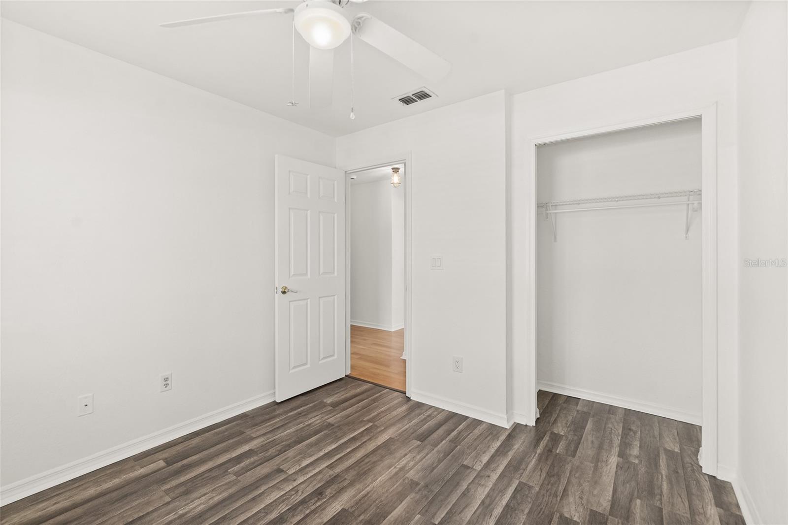 Image 17 of 39 For 1197 Stillwood Court