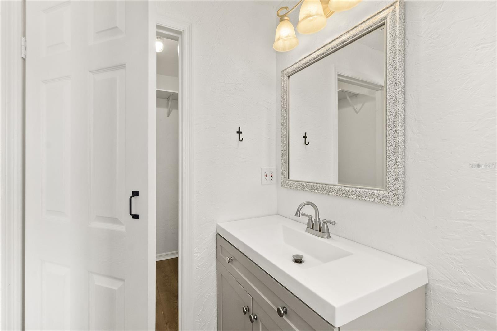 Image 24 of 39 For 1197 Stillwood Court