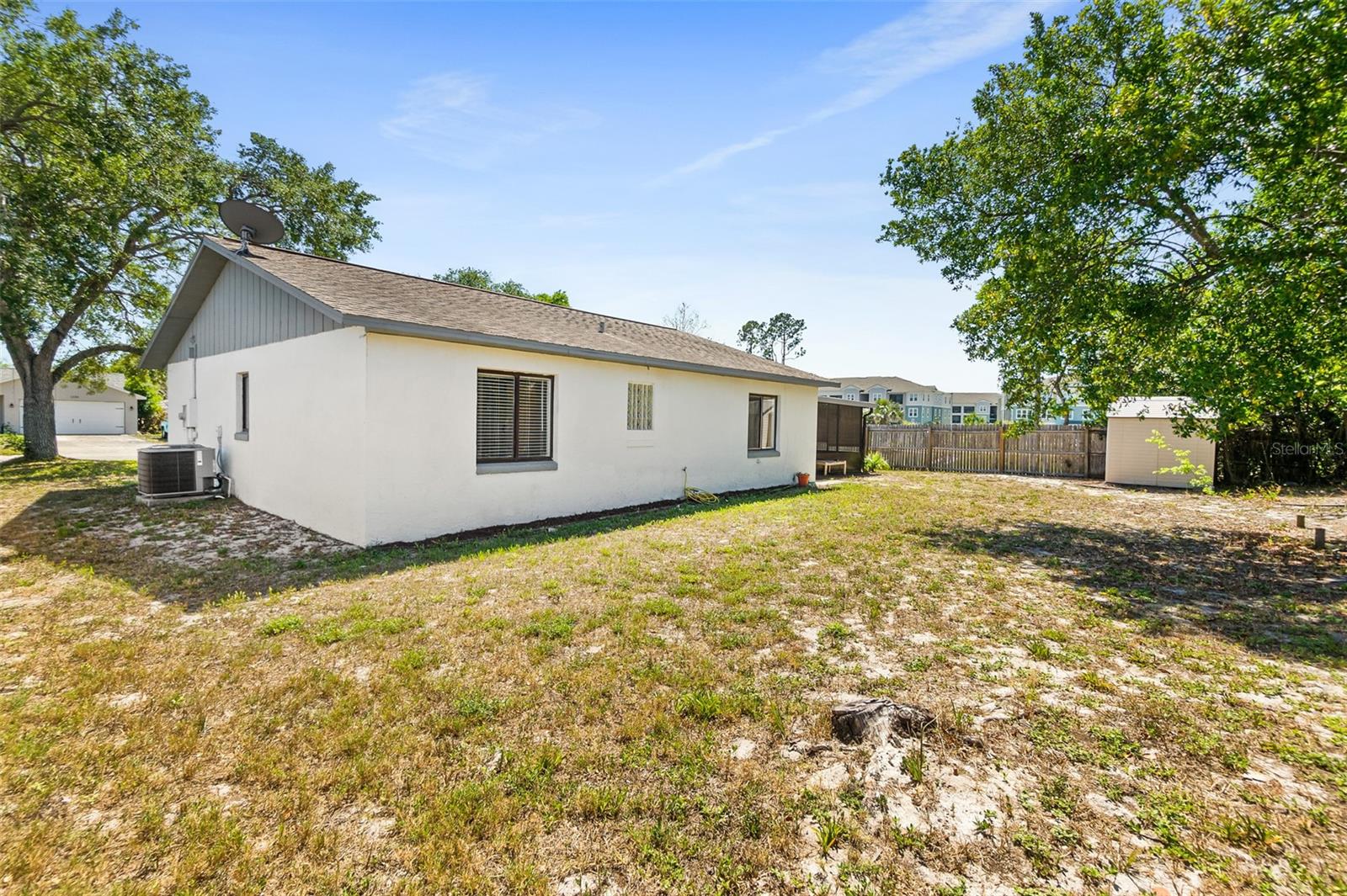 Image 34 of 39 For 1197 Stillwood Court