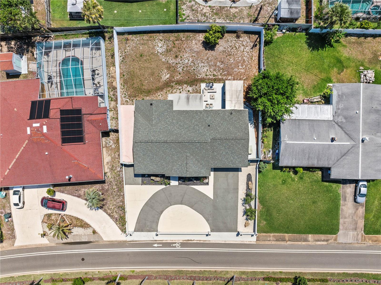 Image 42 of 54 For 324 Plaza Boulevard