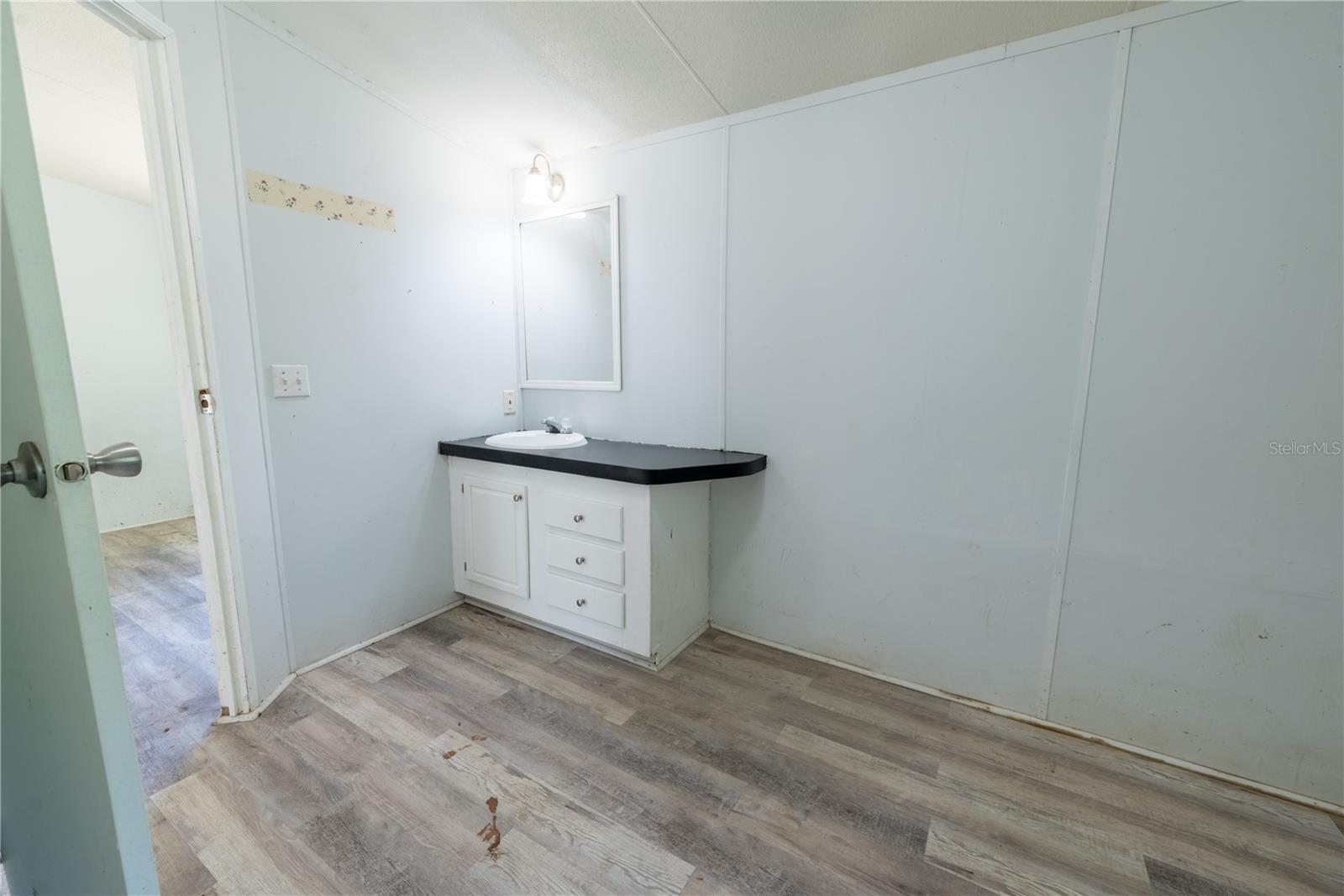 Image 10 of 50 For 22956 Brandon Road