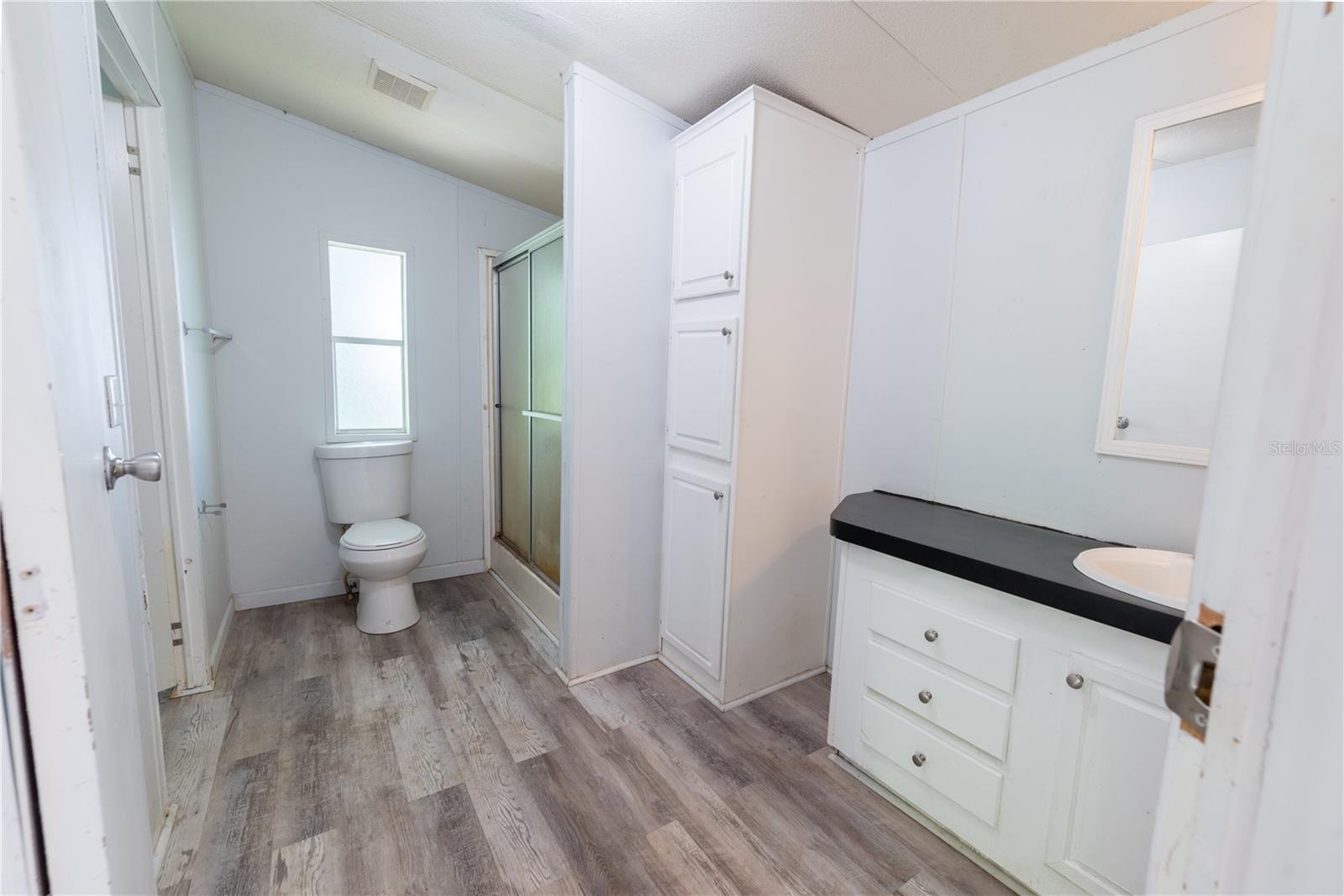 Image 14 of 50 For 22956 Brandon Road