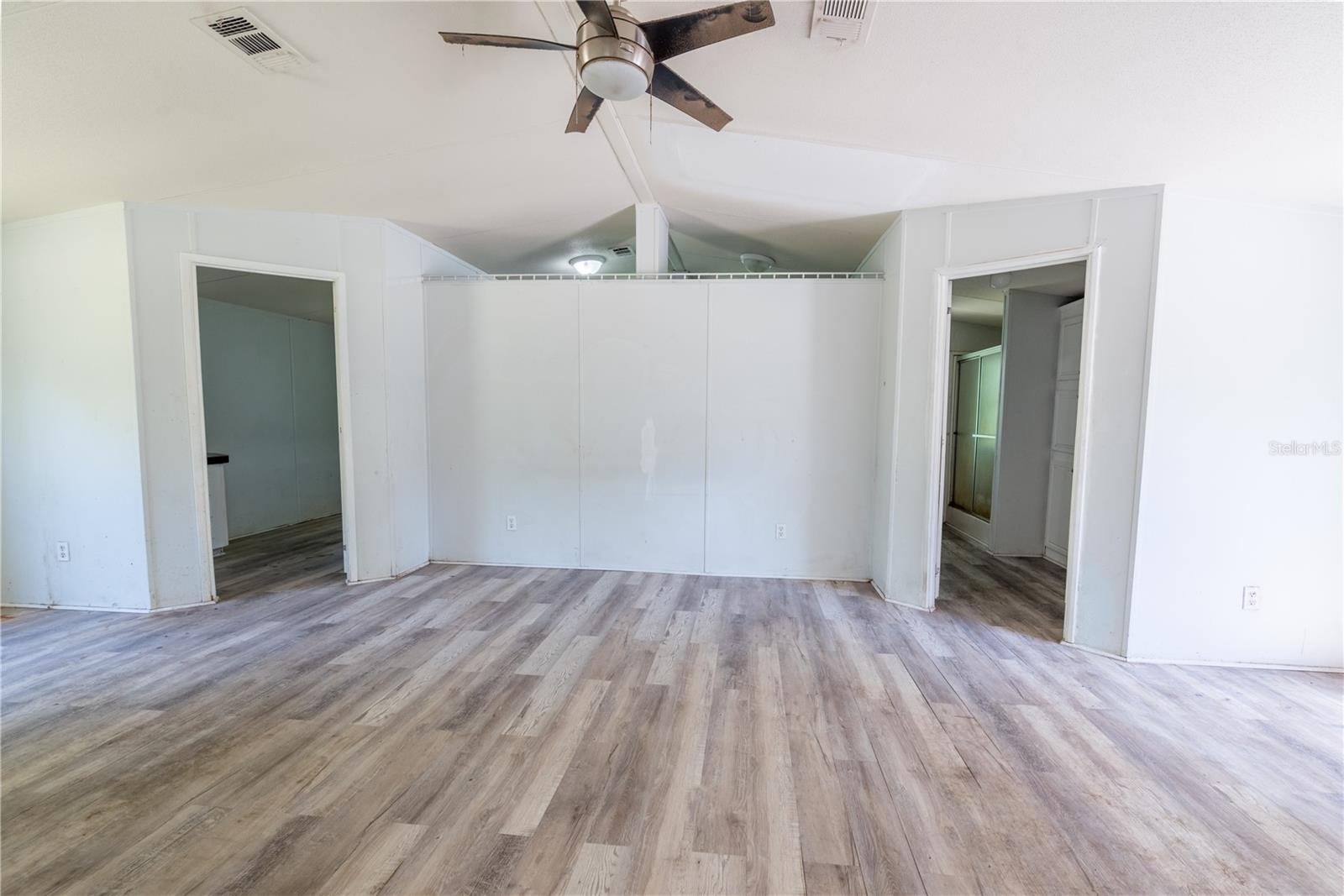 Image 16 of 50 For 22956 Brandon Road
