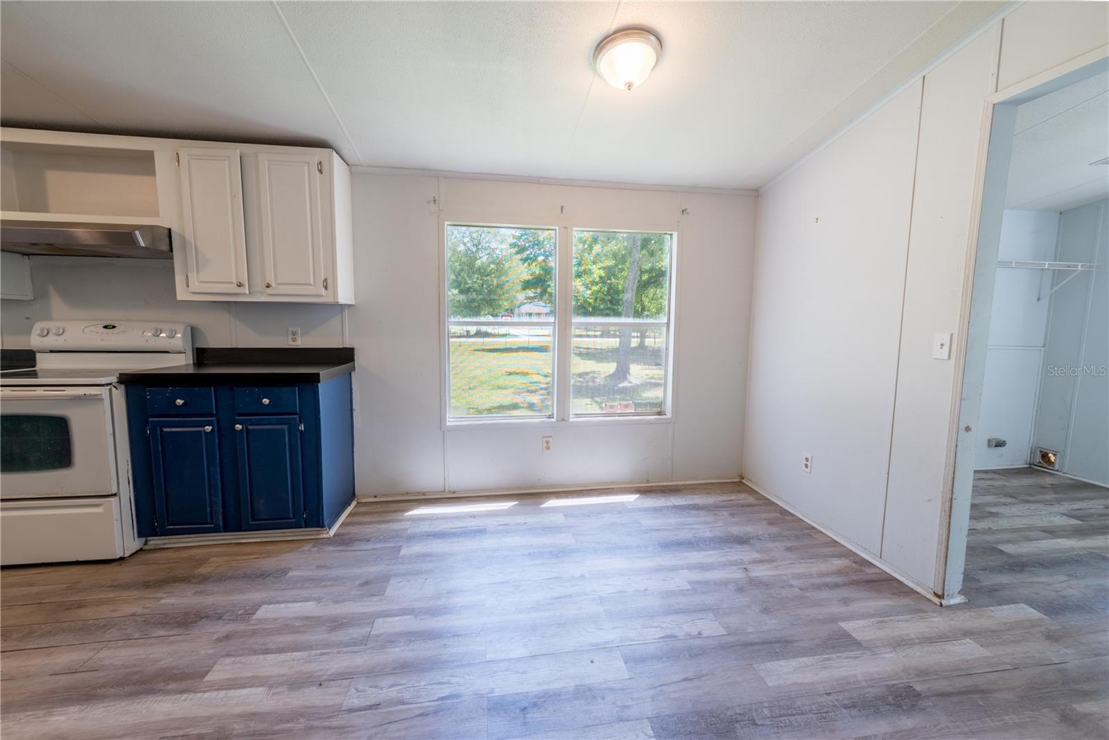 Image 18 of 50 For 22956 Brandon Road