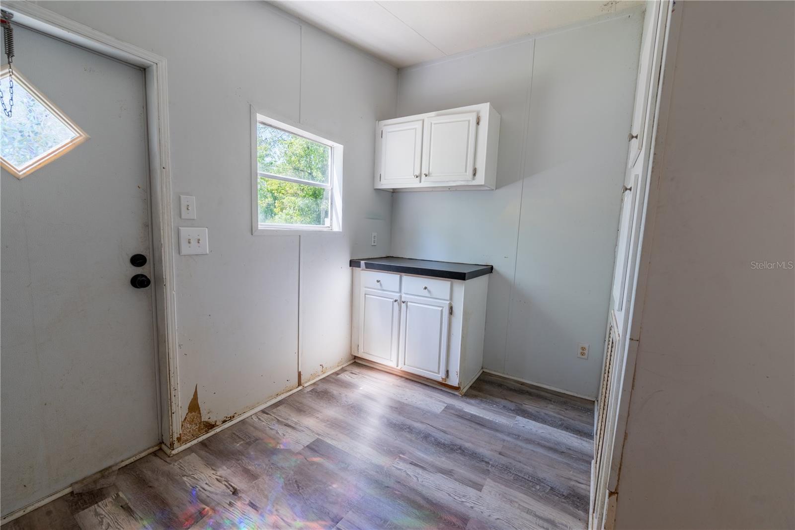 Image 31 of 50 For 22956 Brandon Road