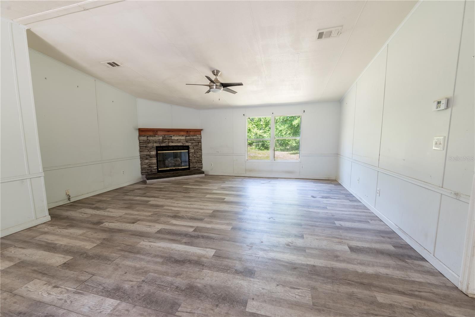 Image 41 of 50 For 22956 Brandon Road