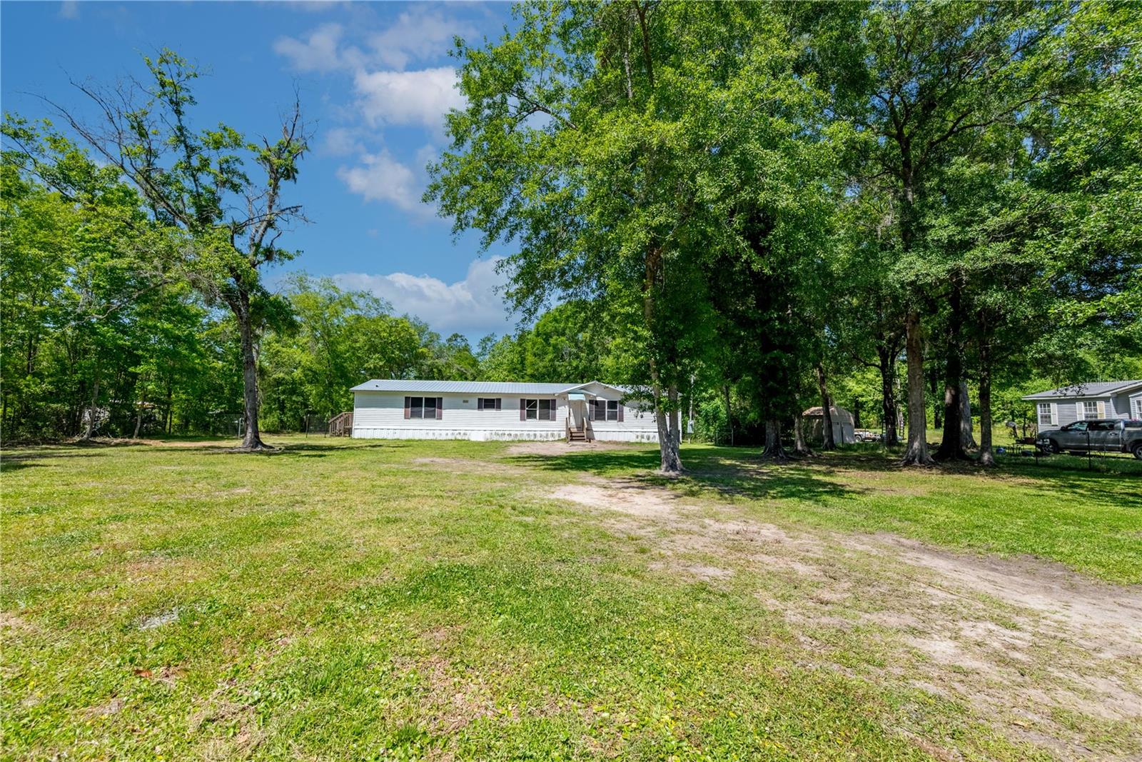 Image 5 of 50 For 22956 Brandon Road