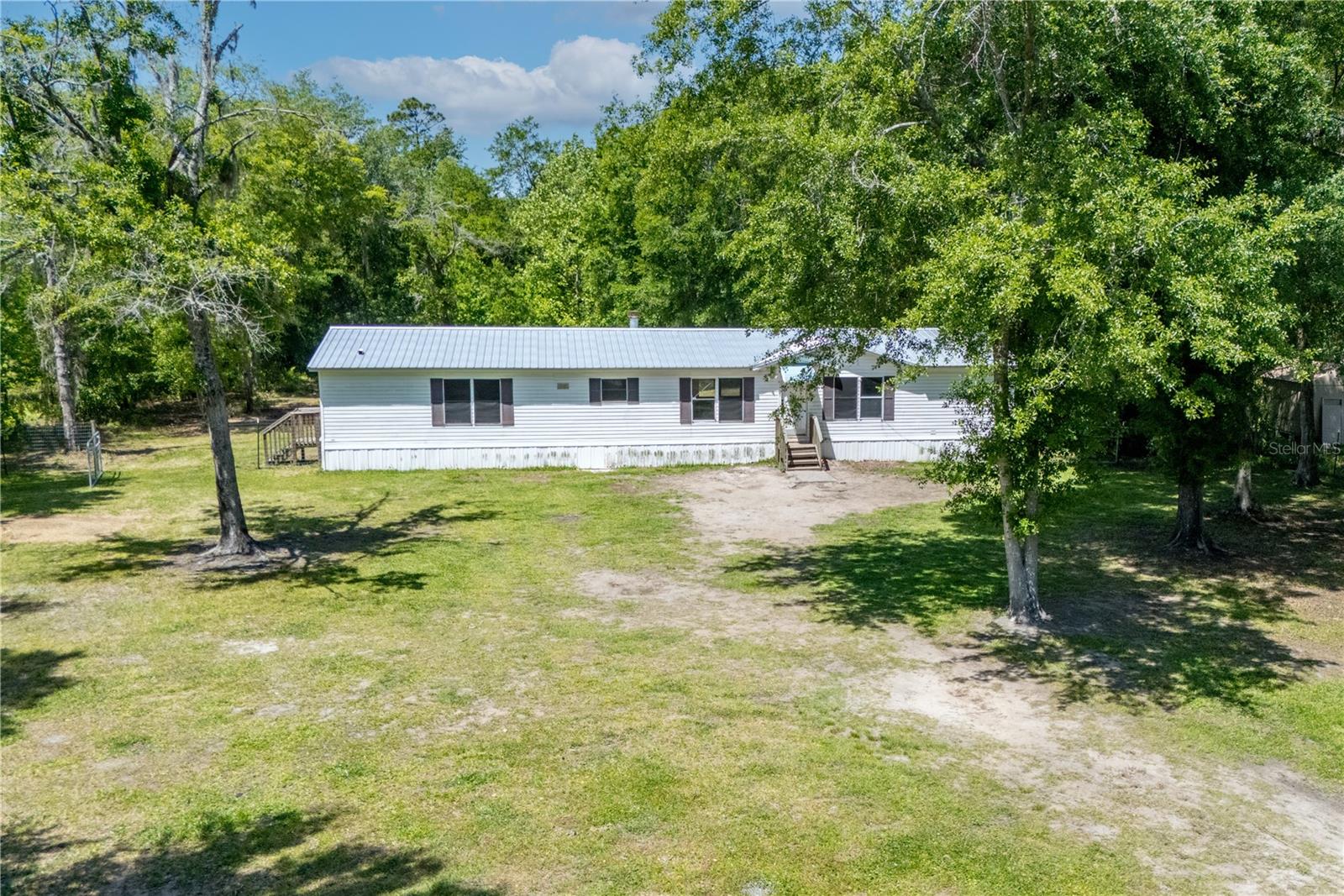 Image 6 of 50 For 22956 Brandon Road