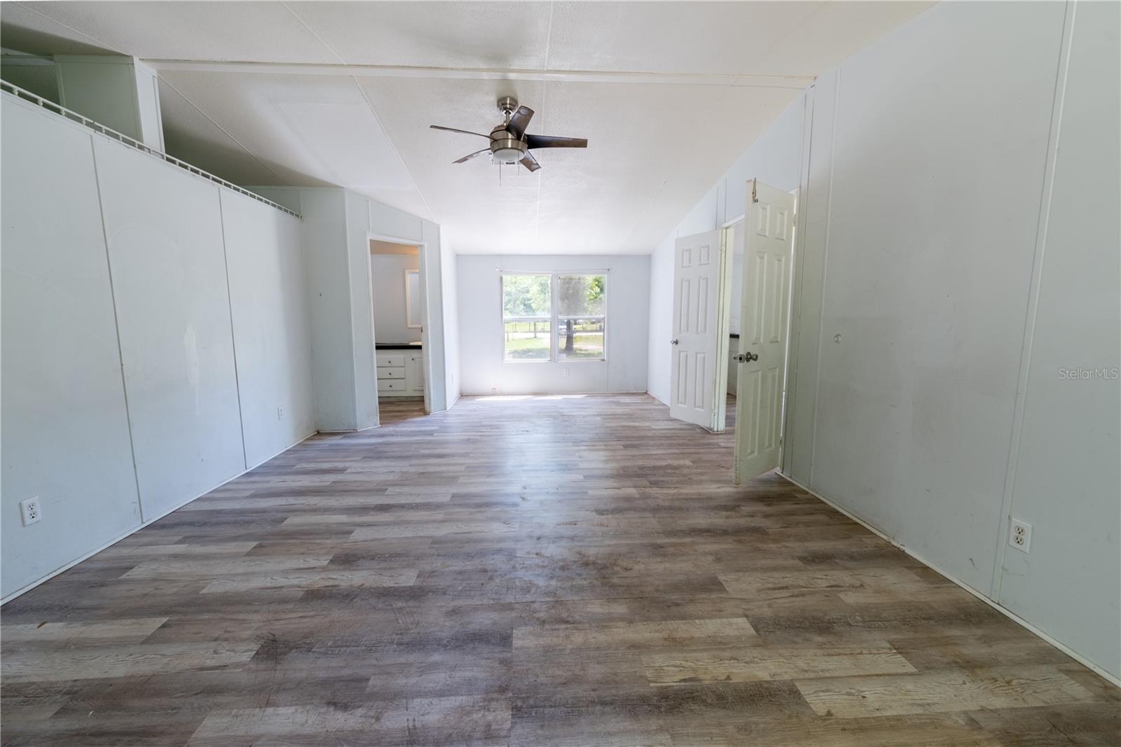 Image 9 of 50 For 22956 Brandon Road
