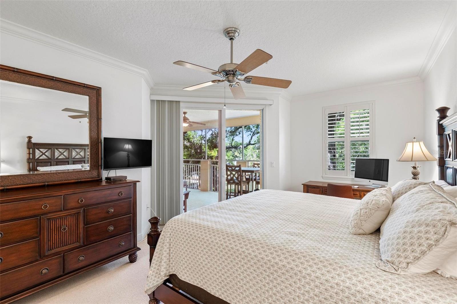 Image 21 of 46 For 115 Riverview Bend S 2123