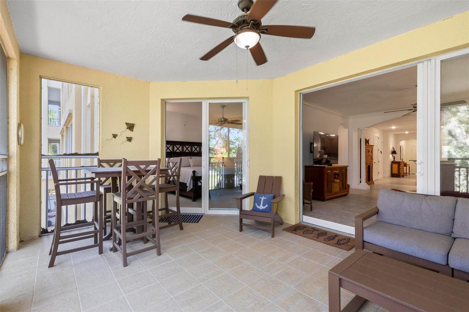 Image 28 of 46 For 115 Riverview Bend S 2123