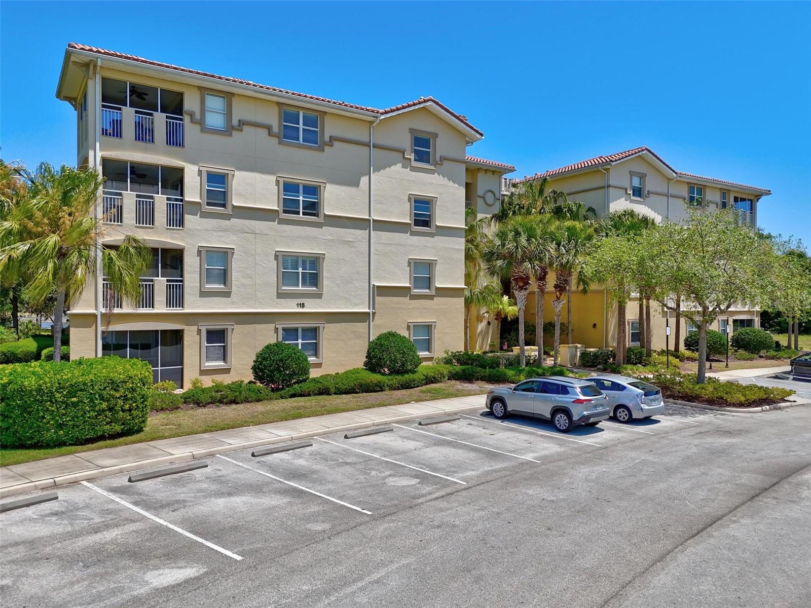 Image 38 of 46 For 115 Riverview Bend S 2123