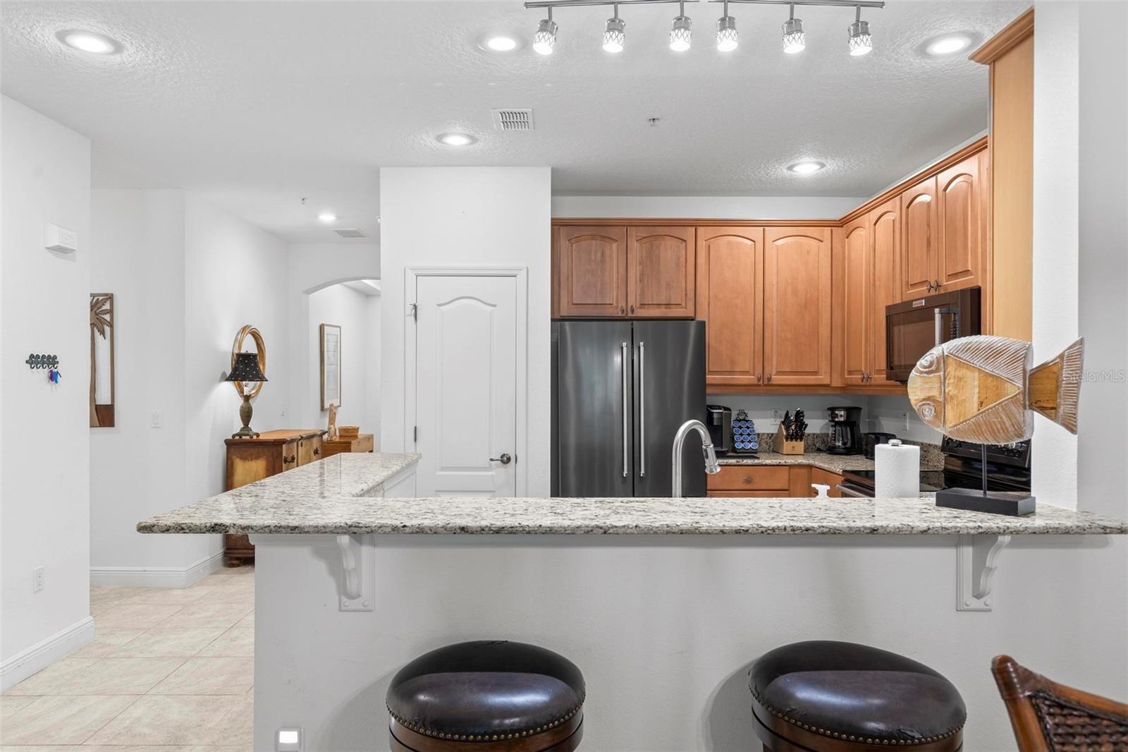 Image 6 of 46 For 115 Riverview Bend S 2123