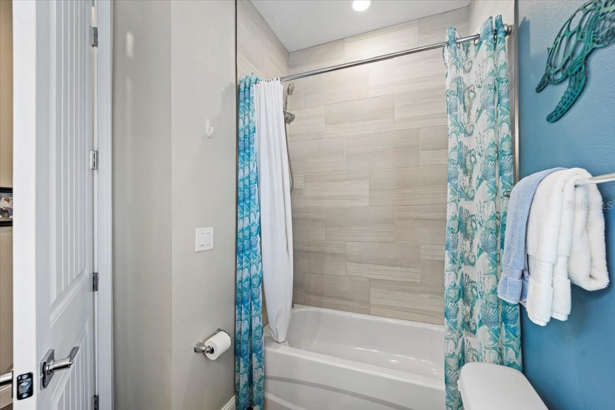 Image 18 of 50 For 60 Frenora Lane