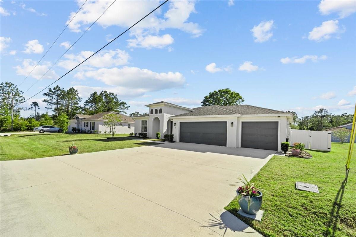 Image 30 of 50 For 60 Frenora Lane