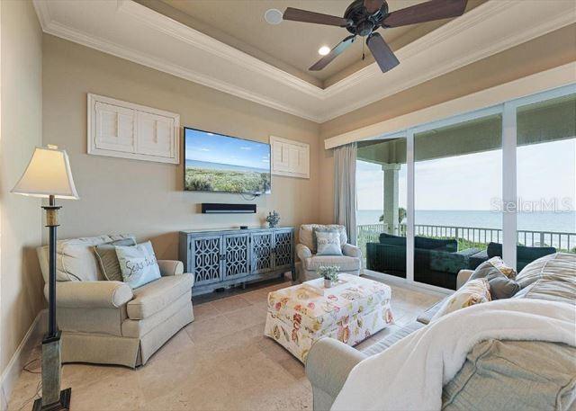 Image 16 of 62 For 530 Cinnamon Beach Lane