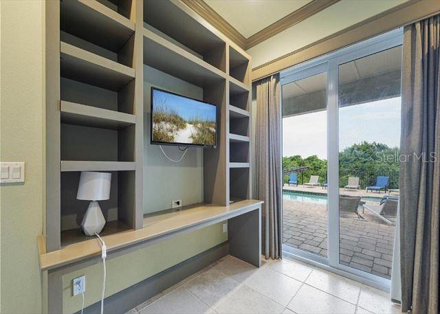 Image 40 of 62 For 530 Cinnamon Beach Lane