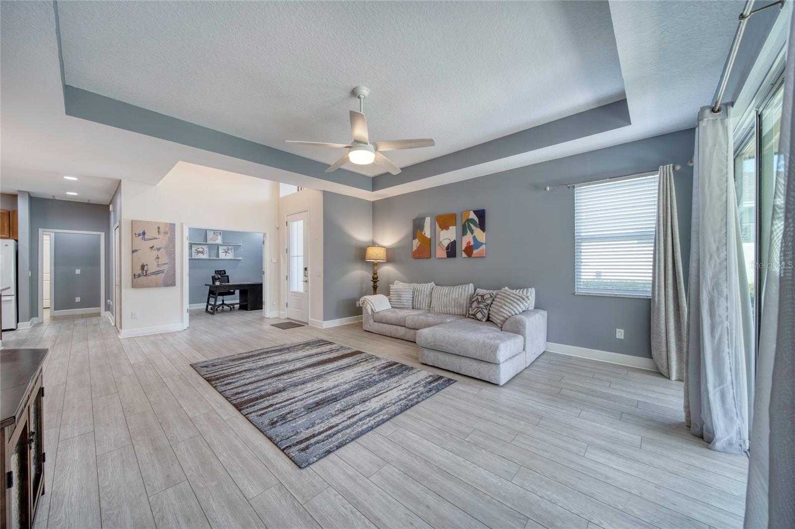 Image 11 of 67 For 324 Coral Reef Way